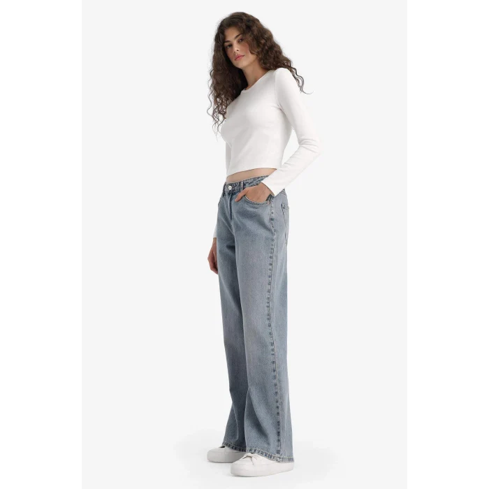 Defacto E9126AXNM28 Mavi Straight Wide Yüksek Bel Uzun Jean Yıkamalı Pantolon