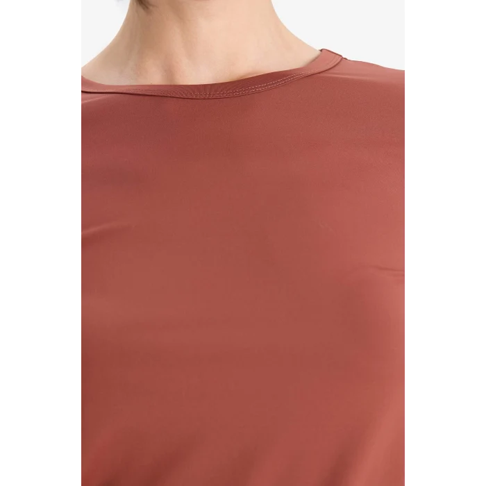 Defacto D3756AXBR228 Bordo Slim Fit Dar Kesim Bisiklet Yaka Basic Düz Uzun Kollu Tişört