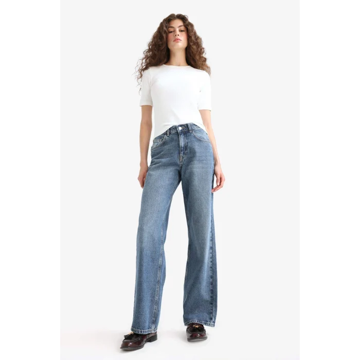 Defacto E9130AXNM28 Mavi Straight Wide Yüksek Bel Düz Paça Uzun Jean Pantolon