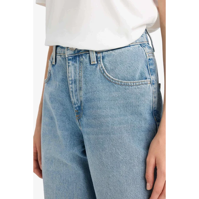 Defacto E9152AXNM28 Mavi Baggy Fit Yüksek Bel Uzun Jean Yıkamalı Pantolon