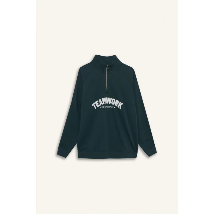 Defacto F0115AXGN536 Yeşil Boxy Fit Dik Yaka Yarım Fermuarlı Baskılı Sweatshirt