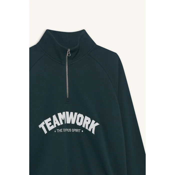 Defacto F0115AXGN536 Yeşil Boxy Fit Dik Yaka Yarım Fermuarlı Baskılı Sweatshirt