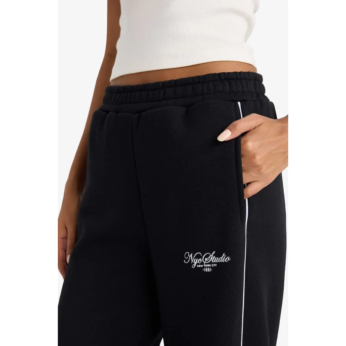 Defacto F0314AXBK81 Siyah Straight Fit Baskılı Beli Lastikli Eşofman Altı