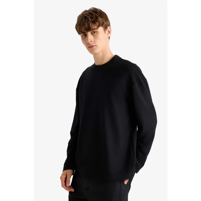 Defacto E8437AXBK81 Siyah Boxy Fit Rahat Kesim Bisiklet Yaka Pamuklu Uzun Kollu Tişört