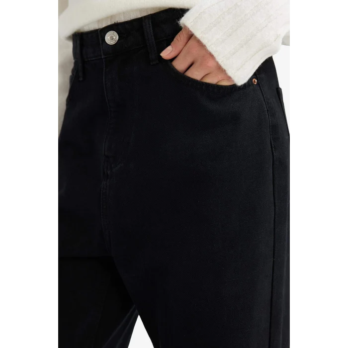 Defacto E9129 Siyah Straight Fit Yüksek Bel Uzun Jean Pantolon