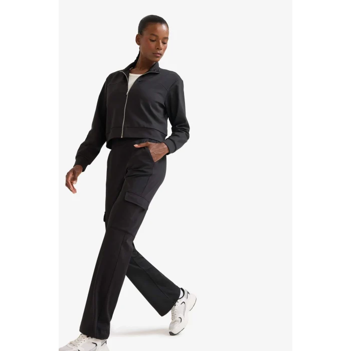 Defacto E8961AXBK81 Siyah DeFactoFit Straight Fit Kargo Cepli Esnek Kumaş Standart Boy Sporcu Pantolon