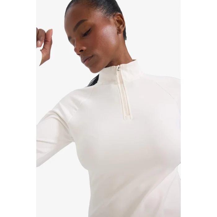 Defacto B0811AXER105 Ekru DeFactoFit Standart Fit Dik Yaka Fermuarlı İçi Yumuşak Tüylü Sporcu Uzun Kollu Tişört