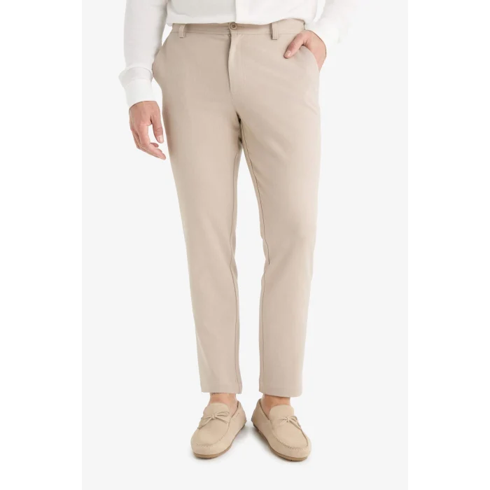 Defacto C7508AXBG766 Bej Tailored Fit Düz Paça Her Yöne Esneyen Yumuşak Tuşe Cepli Pantolon