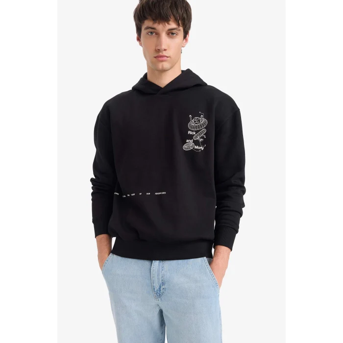 Defacto E9295AXBK81 Siyah Rick and Morty Boxy Fit Kapüşonlu Sırt Baskılı Sweatshirt