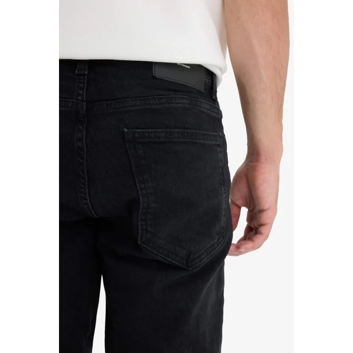 Defacto R8788AZNM40 Siyah Pedro Slim Fit Dar Kalıp Normal Bel Dar Paça Jean Pantolon