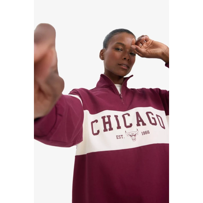 Defacto E8946AXBR170 Bordo DeFactoFit NBA Chicago Bulls Oversize Geniş Kalıp Yarım Fermuarlı Sporcu Sweatshirt
