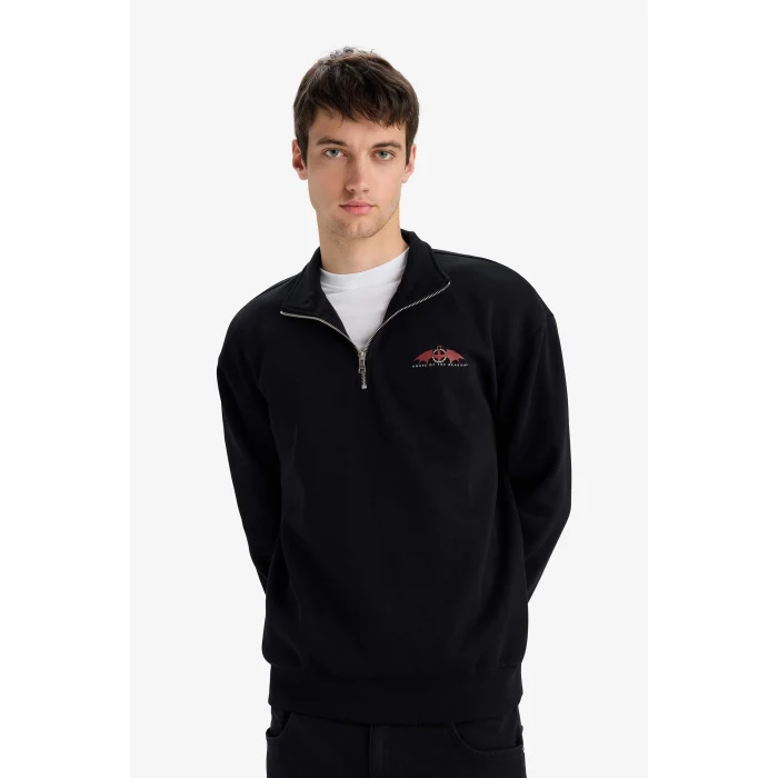 Defacto E9338AXBK81 Siyah House Of The Dragon Boxy Fit Dik Yaka Fermuarlı Sırt Baskılı Sweatshirt