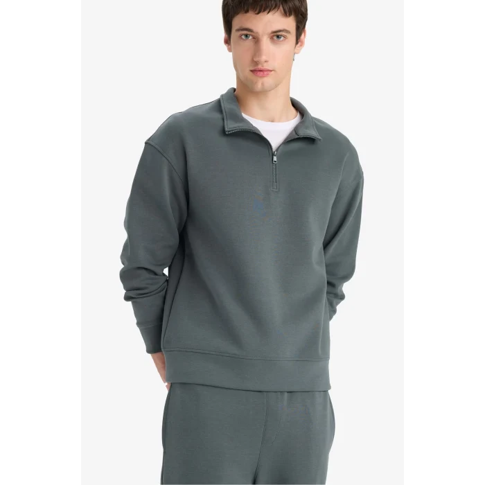Defacto E9363AXGN498 Yeşil Boxy Fit Dik Yaka Yarım Fermuarlı Skuba Dalgıç Kumaş Sweatshirt