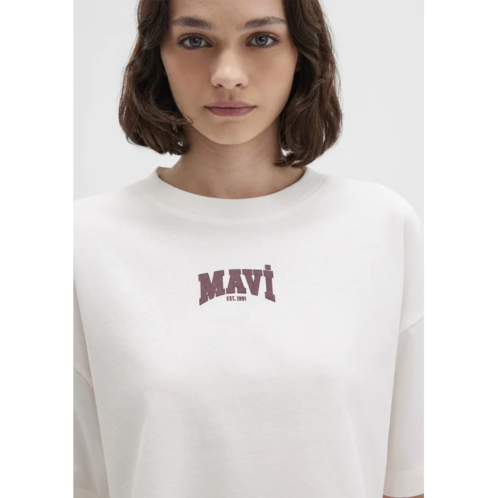 Mavi 1613411-70057 Mavi Logo Baskılı Ekru Crop Tişört