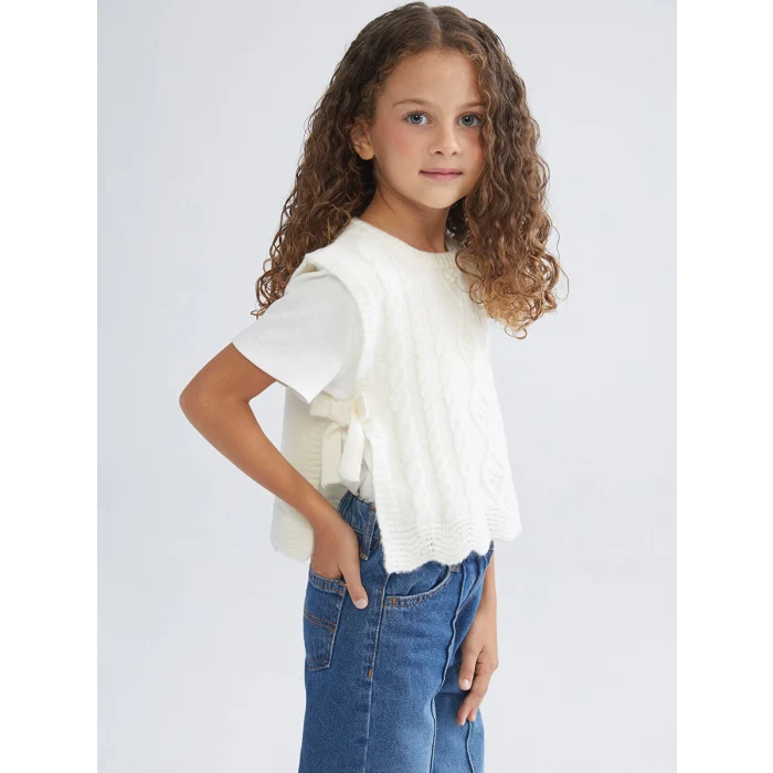 LCW Kids Ekru Bisiklet Yaka Fiyonklu Kız Çocuk Süveter