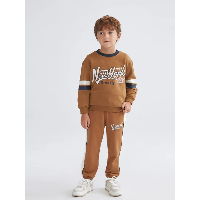 LCW Kids Kahverengi Bisiklet Yaka Baskılı Uzun Kollu Erkek Bebek Sweatshirt