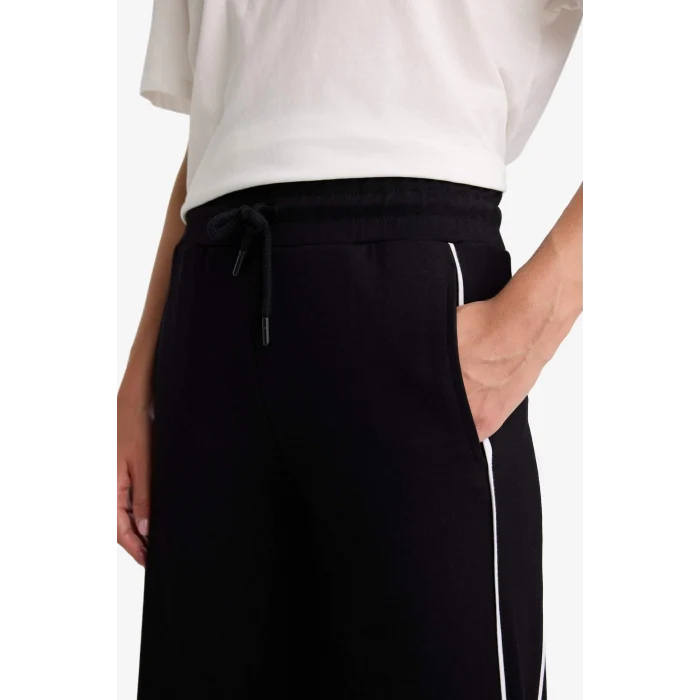 Defacto D6668AXBK81 Siyah Straight Fit Cepli Düz Paça Eşofman Altı