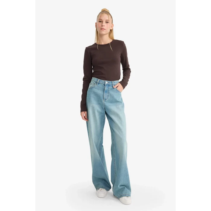 Defacto E7797AXBN267 Kahve Coool Fitted Bisiklet Yaka Ribana Uzun Kollu Tişört