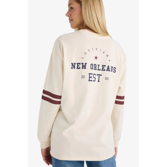 Defacto F8831AXER42 Ekru Loose Fit Bisiklet Yaka Baskılı Sweatshirt