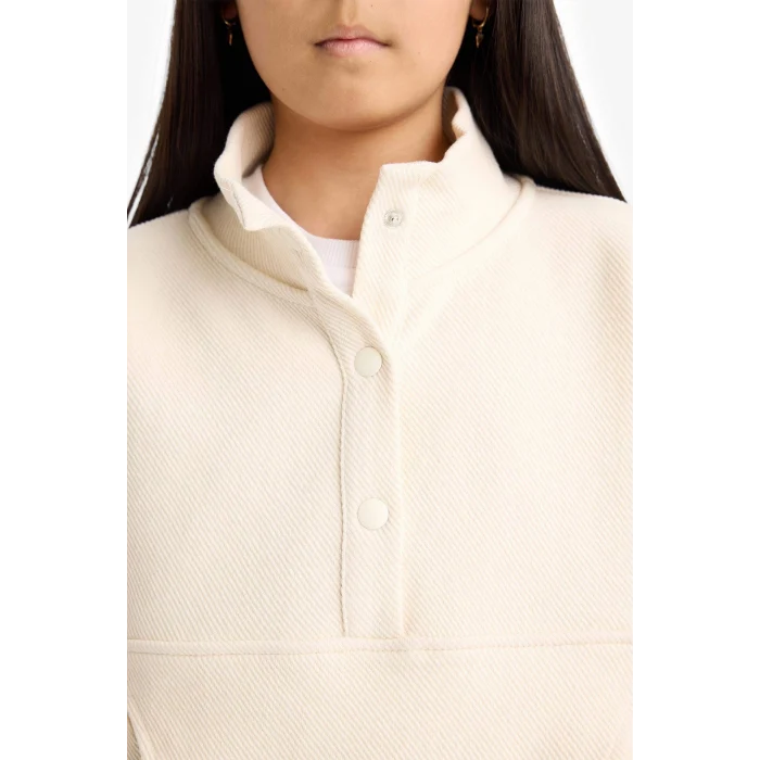 Defacto F0089A8ER140 Ekru Kız Çocuk Oversize Geniş Kalıp Çıtçıtlı Sweatshirt