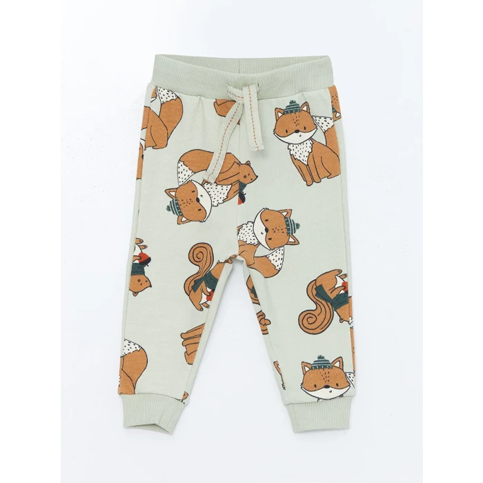 LCW baby Yeşil Bisiklet Yaka Uzun Kollu Baskılı Erkek Bebek Sweatshirt ve Pantolon 2li Takım