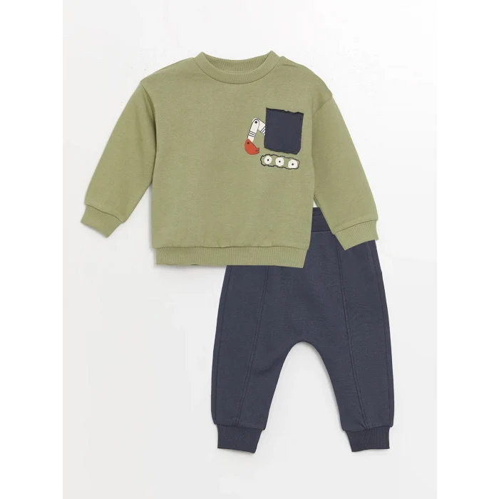 LCW baby Yeşil Bisiklet Yaka Baskılı Erkek Bebek Sweatshirt ve Eşofman Alt 2li Takım