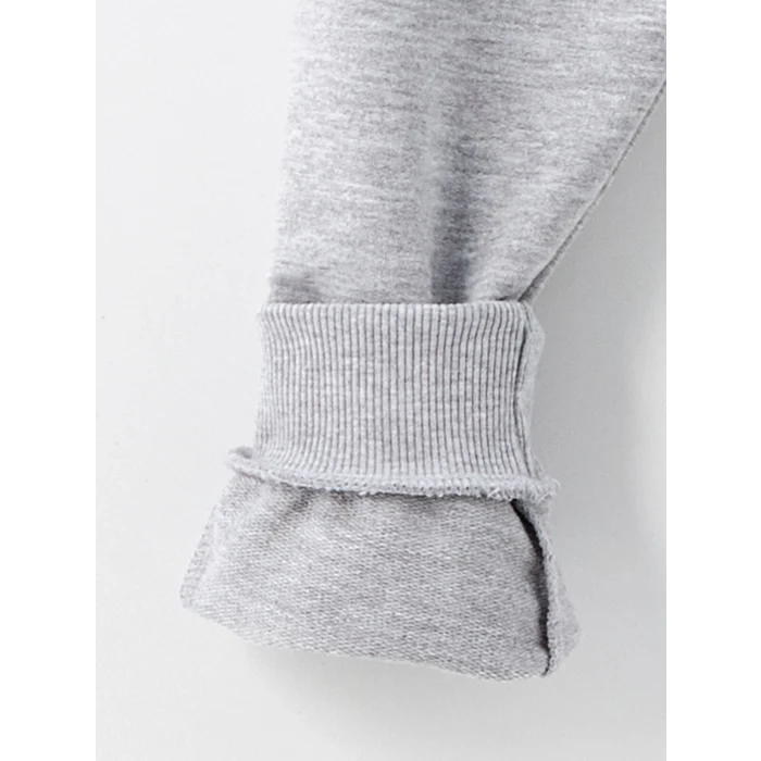 LCW Kids Ekru Bisiklet Yaka Uzun Kollu Baskılı Erkek Bebek Tişört ve Eşofman Alt 2li Takım