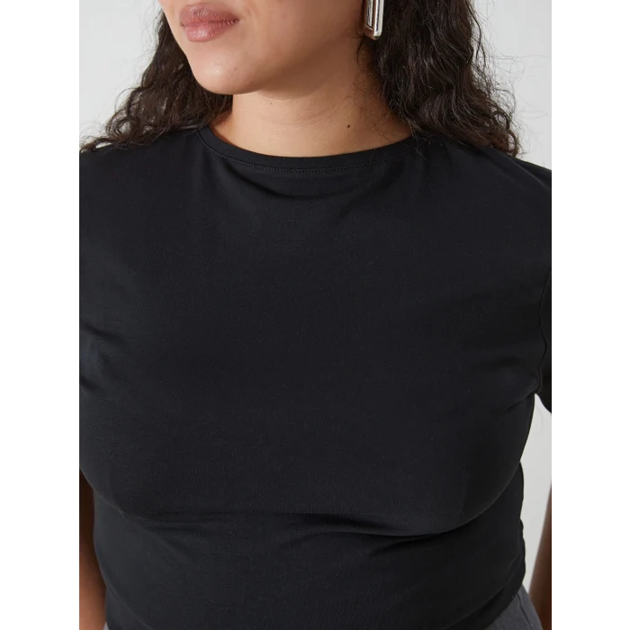 LCWAIKIKI Basic Siyah Bisiklet Yaka Düz Kısa Kollu Kadın Tişört