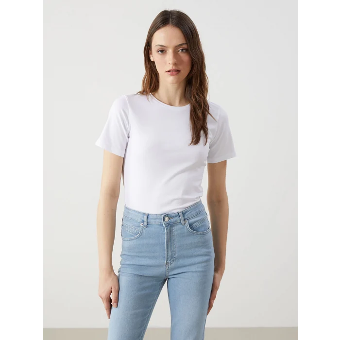 LCWAIKIKI Basic Beyaz Bisiklet Yaka Kadın Tişört