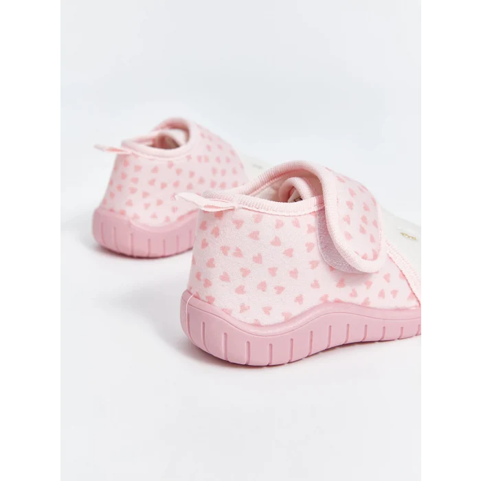 LCW STEPS Pembe Nakış Detaylı Cırt Cırtlı Kız Bebek Panduf