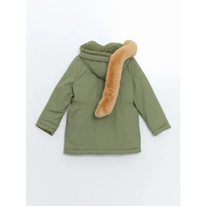 LCW Kids Yeşil Kapüşonlu Kız Çocuk Kaban