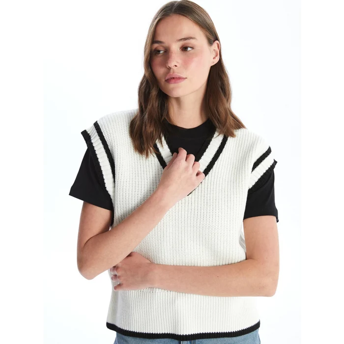 LCW Vision Ekru Kadın V Yaka Düz Triko Süveter