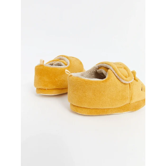 LCW STEPS Sari Hayvan Figürlü Kadife Erkek Bebek Panduf