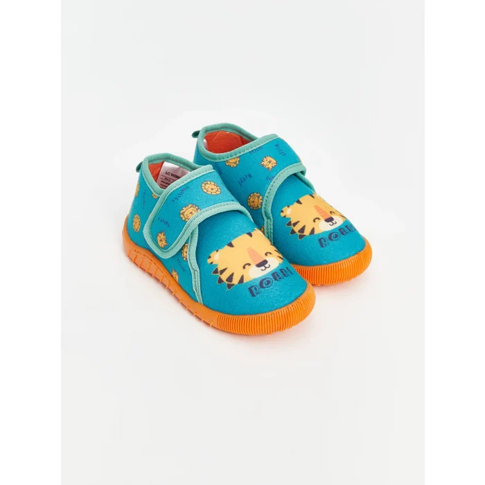 LCW STEPS Yeşil Baskılı Erkek Bebek Ev Ayakkabısı