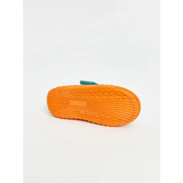 LCW STEPS Yeşil Baskılı Erkek Bebek Ev Ayakkabısı