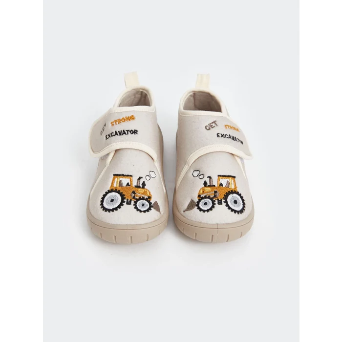 LCW STEPS Bej Cırt Cırtlı Erkek Çocuk Panduf