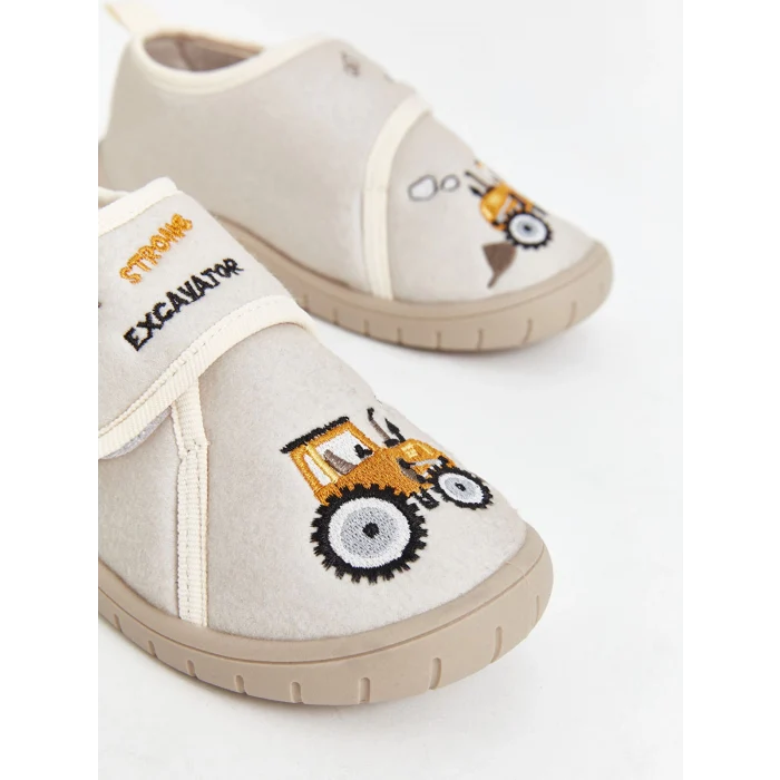 LCW STEPS Bej Cırt Cırtlı Erkek Çocuk Panduf