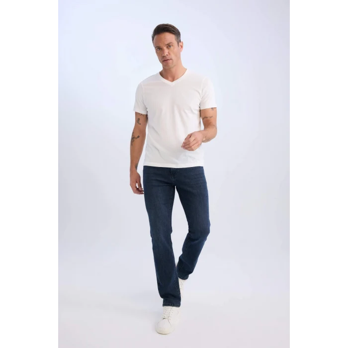 Defacto D7938 Beyaz %100 Pamuk Regular Fit V Yaka Pamuklu Basic Düz Kısa Kollu Tişört