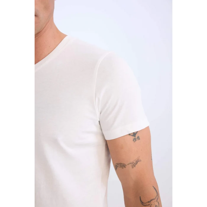 Defacto D7938 Beyaz %100 Pamuk Regular Fit V Yaka Pamuklu Basic Düz Kısa Kollu Tişört