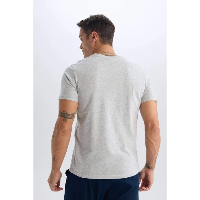 Defacto D7938 Gri %100 Pamuk Regular Fit V Yaka Pamuklu Basic Düz Kısa Kollu Tişört