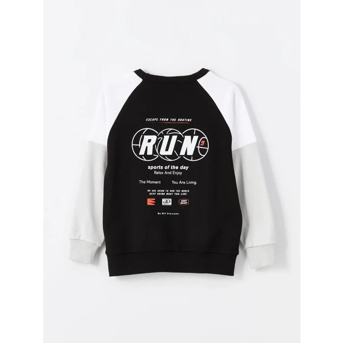 LCW Kids Siyah Bisiklet Yaka Baskılı Erkek Çocuk Tişört