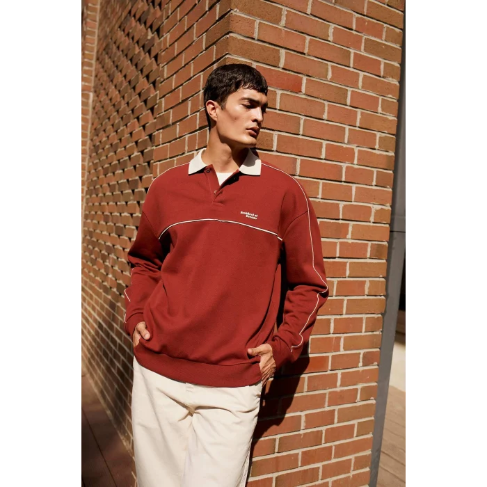 Defacto F0116AXBR311 Bordo Boxy Fit Rahat Kesim Polo Yaka Baskılı Sweatshirt