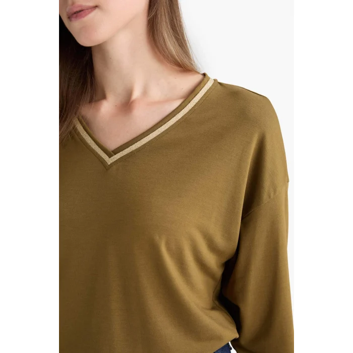 Defacto G0210AXKH196 Haki Regular Fit V Yaka Uzun Kollu Tişört