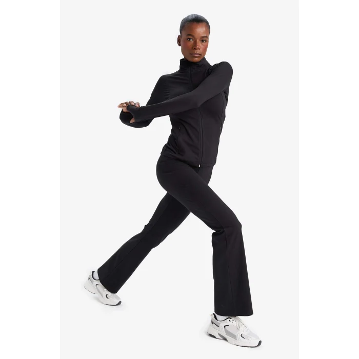 Defacto B3988 Siyah DeFactoFit Flare Fit Toparlayıcı Yüksek Bel İspanyol Paça Soft Touch Sporcu Pantolon