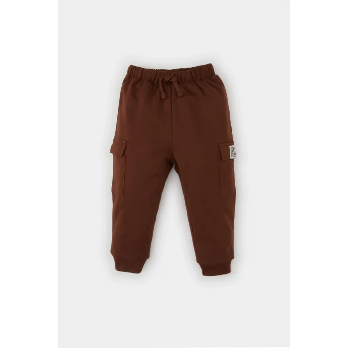 Defacto D5645 Kahve Erkek Bebek Etiket Baskılı Beli Paçası Lastikli Kargo Cepli Eşofman Altı