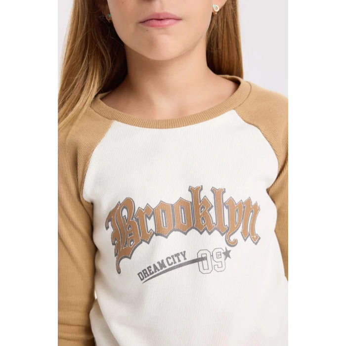 Defacto D3864 Bej Kız Çocuk Crop Bisiklet Yaka Baskılı Fitilli Kaşkorse Uzun Kollu Tişört