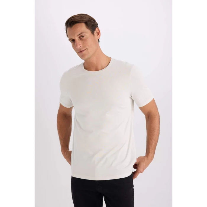 Defacto M6606 Ekru Slim Fit Dar Kesim Bisiklet Yaka Modal Karışımlı Pamuklu Basic Düz Kısa Kollu Tişört