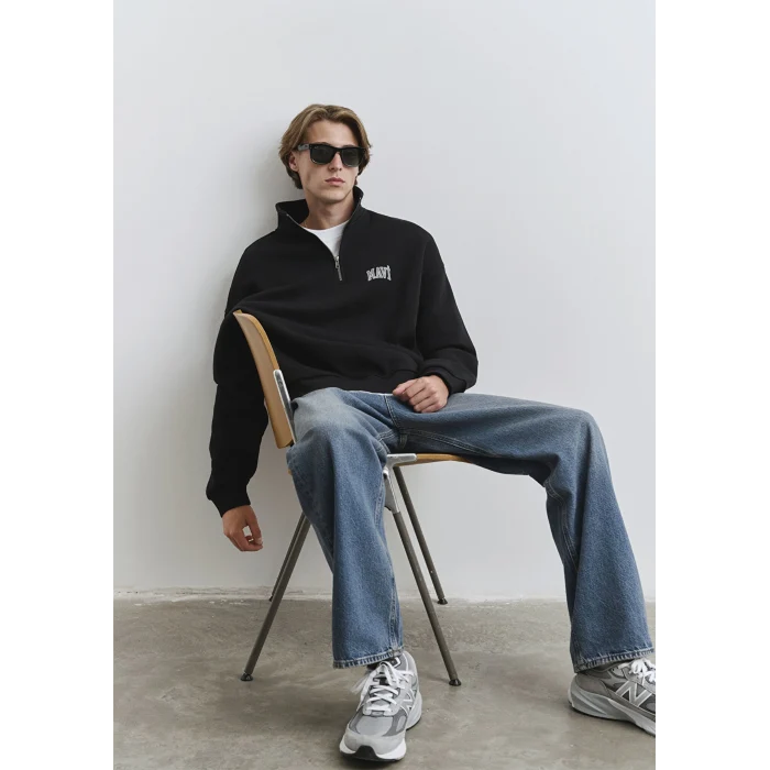 Mavi 0S10208-900 Mavi Logo Baskılı Yarı Fermuarlı Siyah Sweatshirt