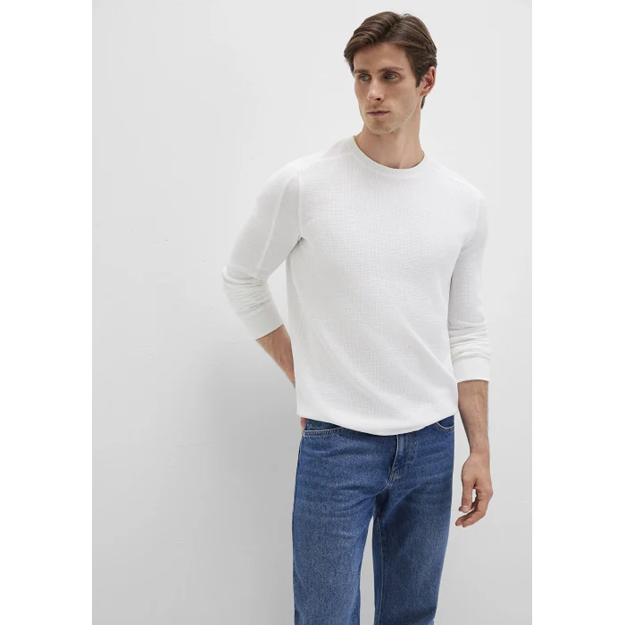 Mavi 0610106-70054 Uzun Kollu Dokulu Beyaz Basic Tişört