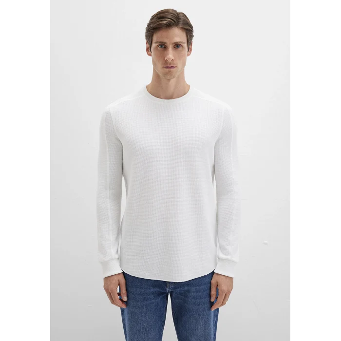 Mavi 0610106-70054 Uzun Kollu Dokulu Beyaz Basic Tişört